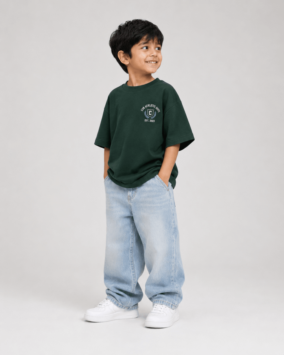 Boys oversized graphic t-shirt in emerald green, 23 Jersey print, Bold Cub Korean streetwear - detail shot