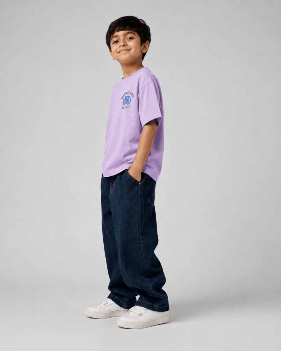 Boys oversized graphic t-shirt in lavender, 23 Jersey print, Bold Cub Korean streetwear - detail shot