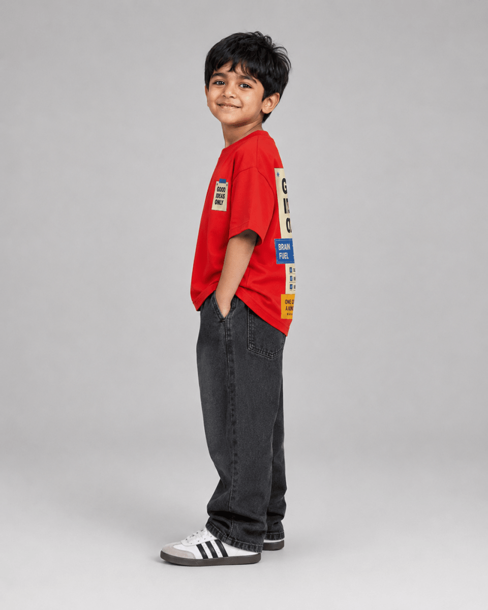 Boys oversized graphic t-shirt in red, Good Ideas Only print, Bold Cub Korean streetwear - detail shot