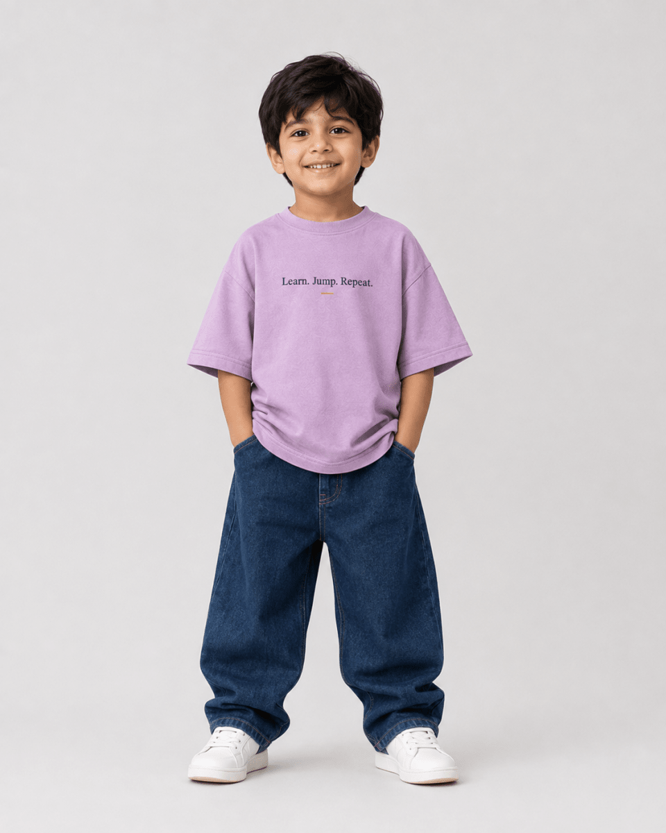 Boys oversized graphic t-shirt in lavender, Keep Growing print, Bold Cub Korean streetwear - front