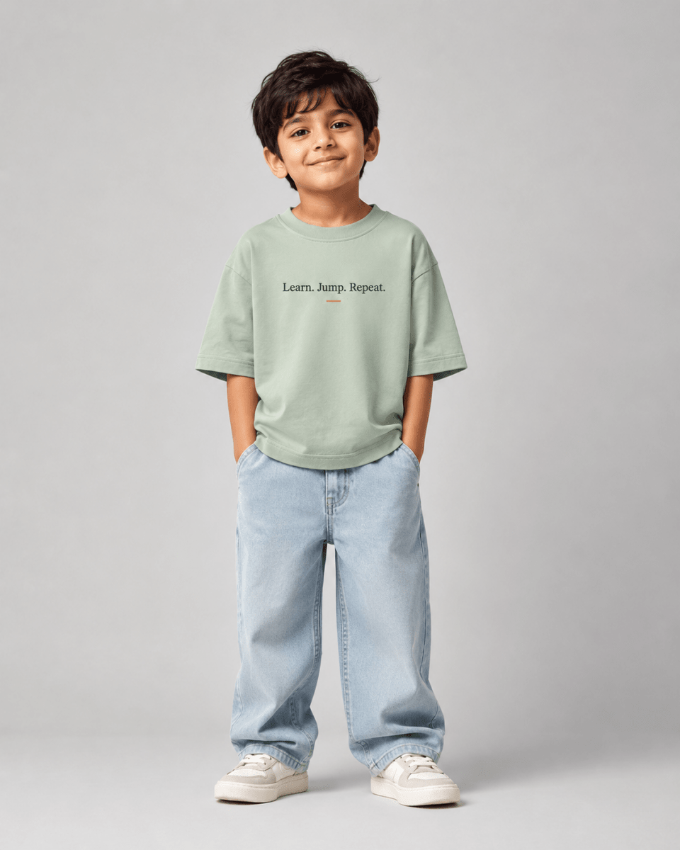 Boys oversized graphic t-shirt in sage green, Keep Growing print, Bold Cub Korean streetwear - front