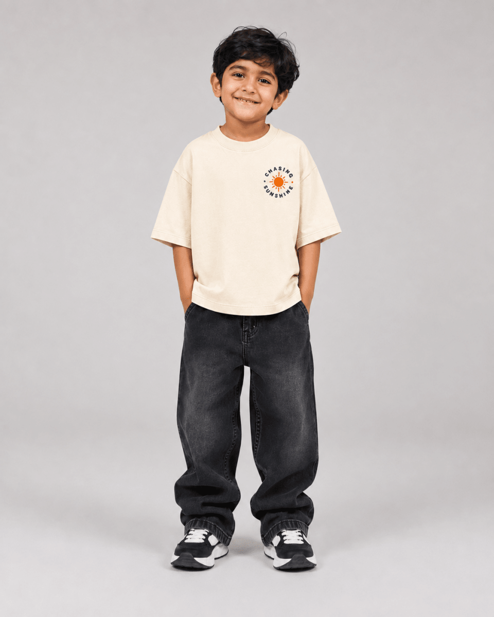 Boys oversized graphic t-shirt in off-white, Road Trip print, Bold Cub Korean streetwear - front