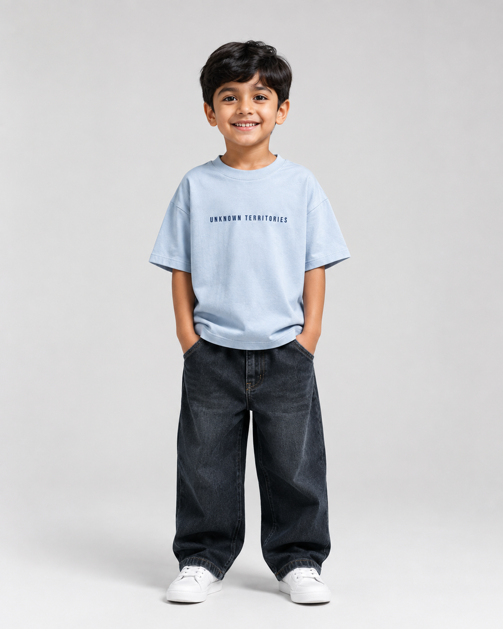 Boys oversized graphic t-shirt in sky blue, Stay Curious print, Bold Cub Korean streetwear - front