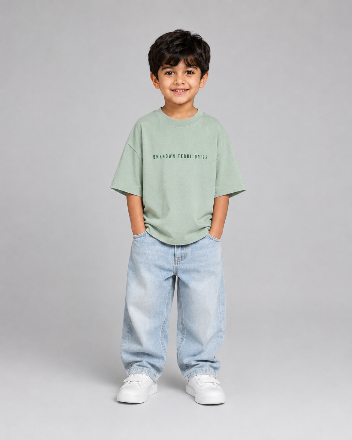 Boys oversized graphic t-shirt in sage green, Stay Curious print, Bold Cub Korean streetwear - front